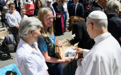 Le pape Léon XIV vous salue