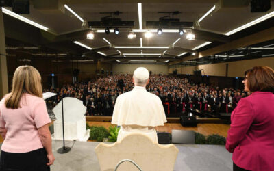 Com água benta como dom e fortes compromissos assumidos, Raising Hope chegou ao fim